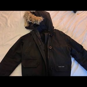 Women XS Canada Goose Bomber Jacket